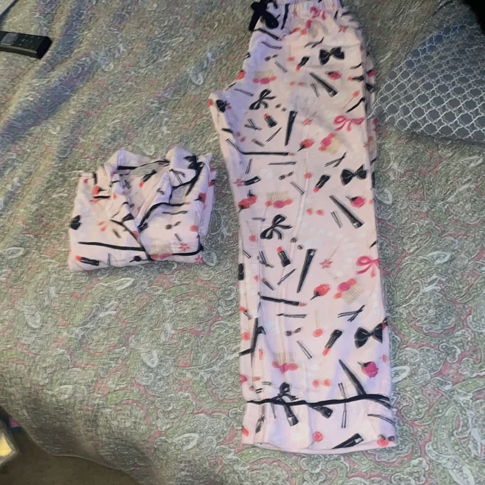 Kate Spade ♠️ dream a little dream pajamas size xs. - Picture 6 of 7